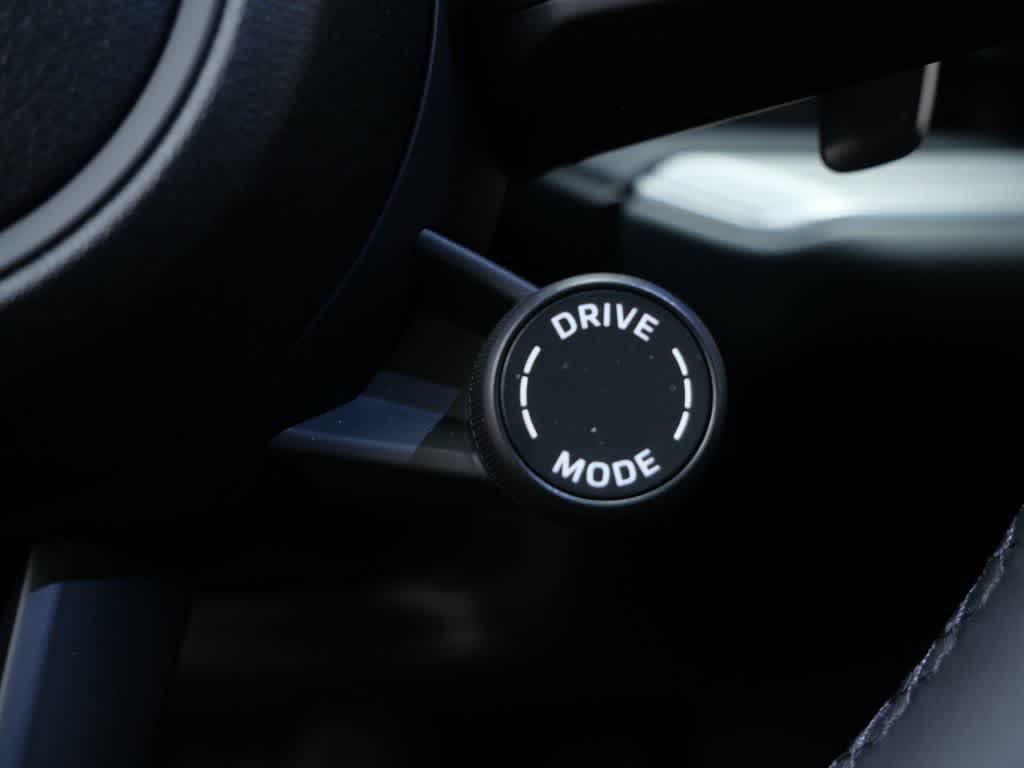 Thumbnail: 2026 Porsche Cayenne - 25