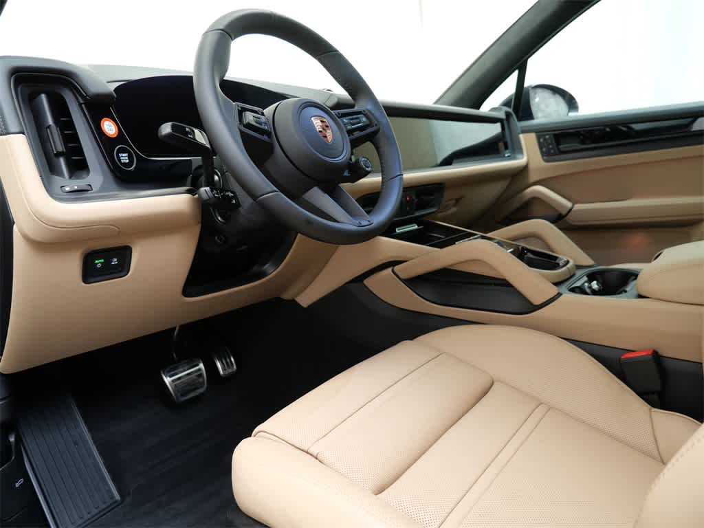 Thumbnail: 2026 Porsche Cayenne - 4