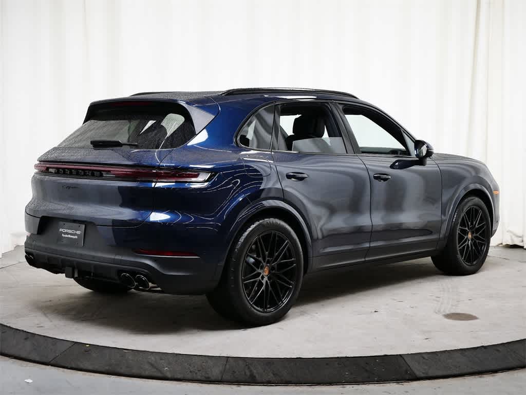 Thumbnail: 2025 Porsche Cayenne - 8