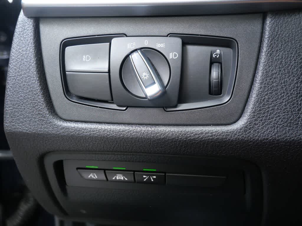 Thumbnail: 2016 BMW 4 Series - 15