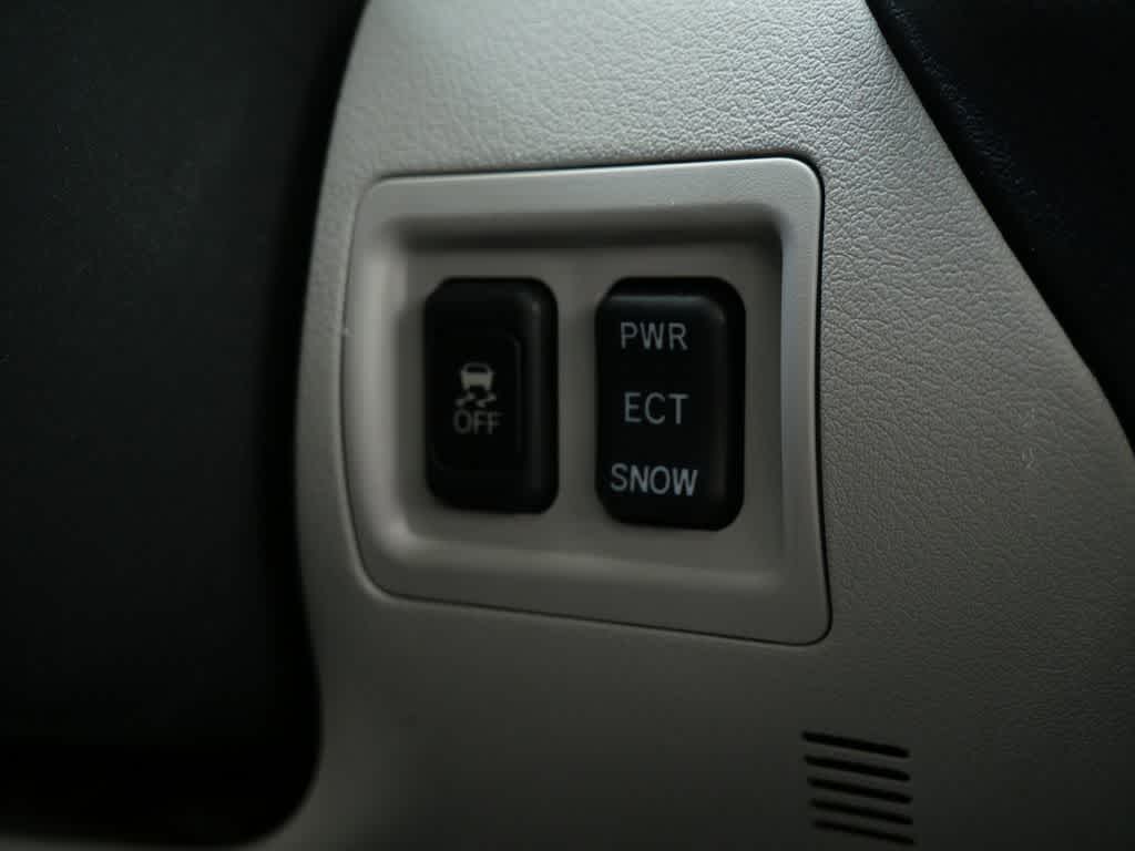 Thumbnail: 2010 Lexus IS - 21