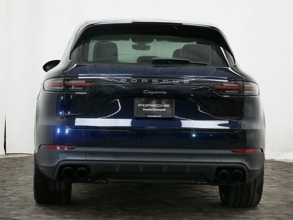 Thumbnail: 2023 Porsche Cayenne - 6