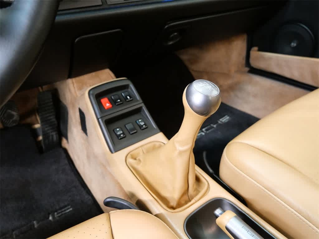 Thumbnail: 1998 Porsche 911 - 15