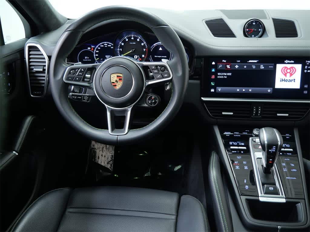 Thumbnail: 2023 Porsche Cayenne - 16