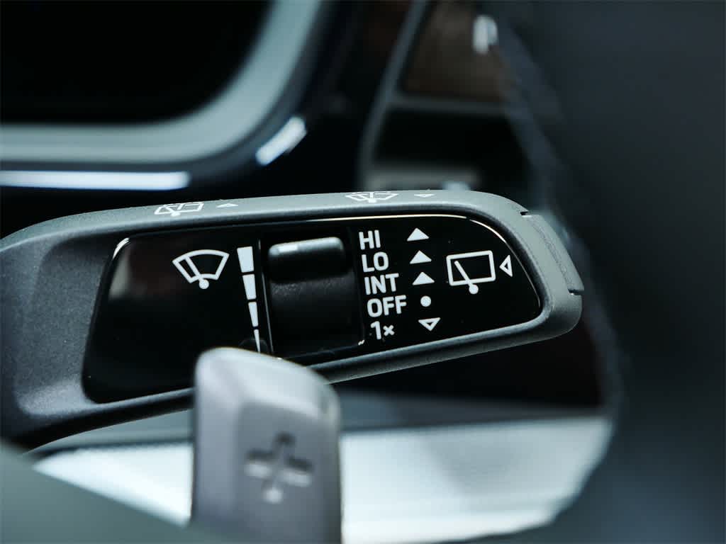 Thumbnail: 2025 Porsche Cayenne - 25