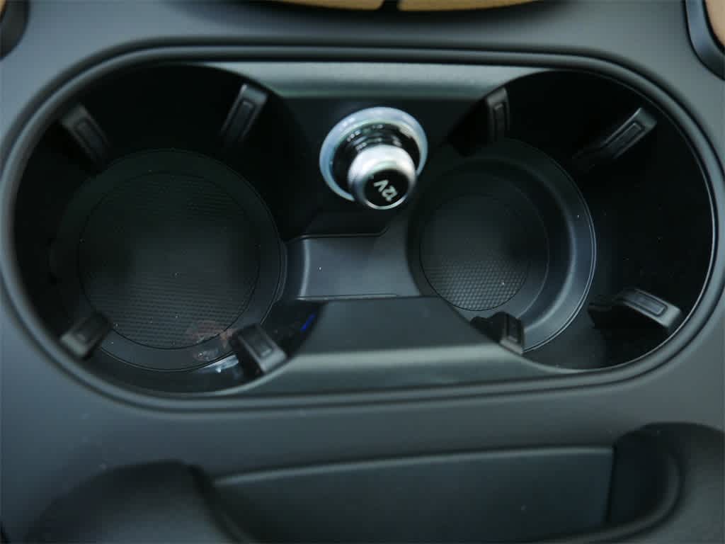 Thumbnail: 2025 Porsche Cayenne - 27