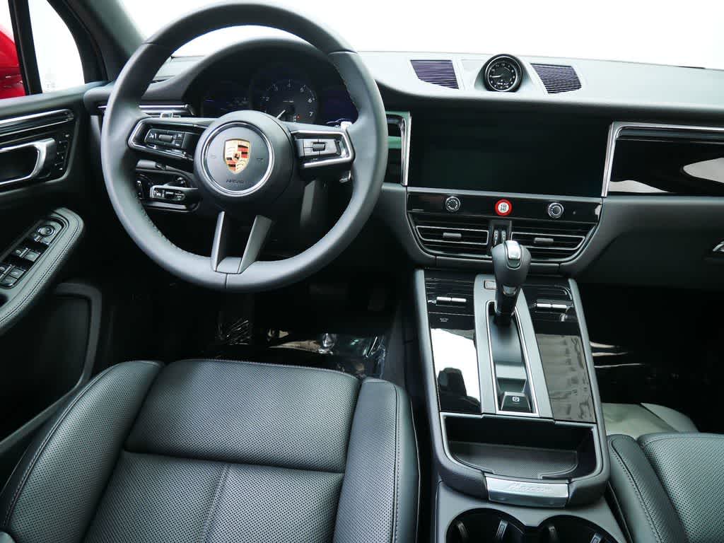 Thumbnail: 2026 Porsche Macan - 16