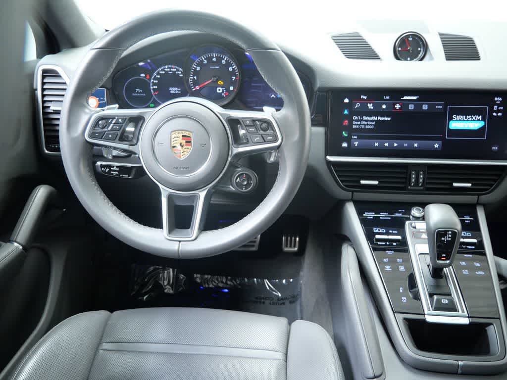 Thumbnail: 2022 Porsche Cayenne - 15