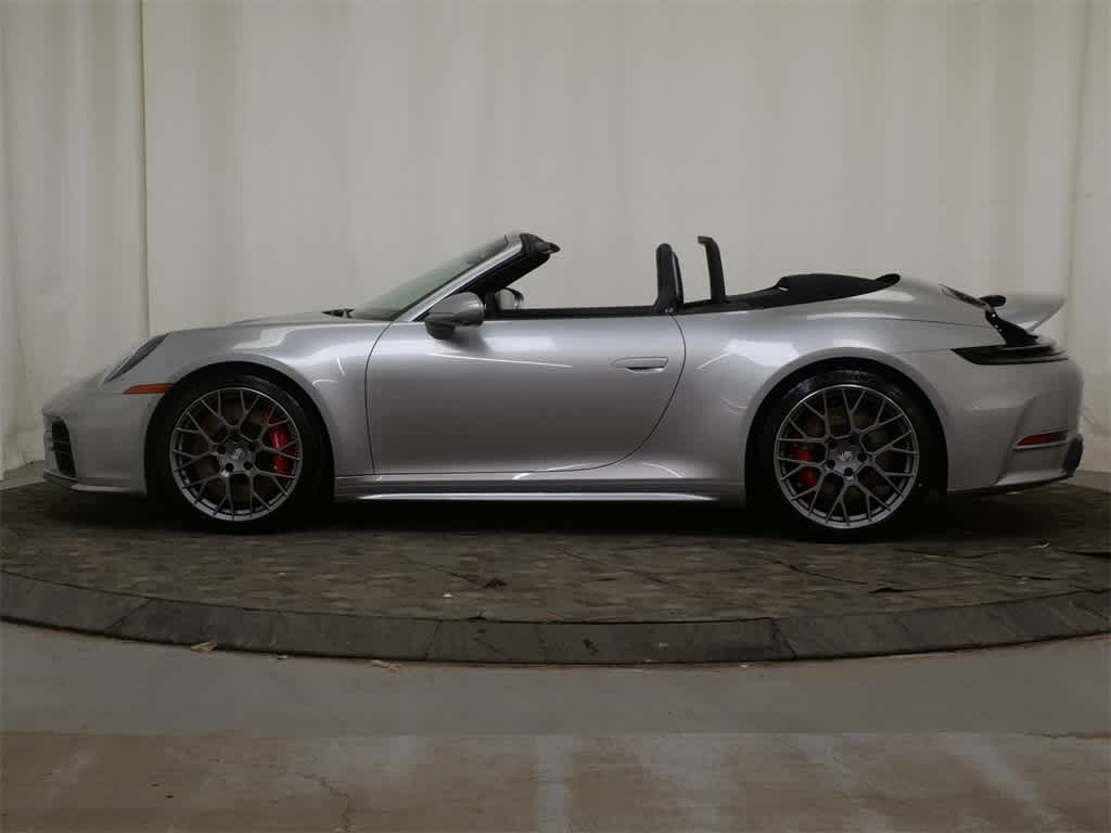 Thumbnail: 2026 Porsche 911 - 2