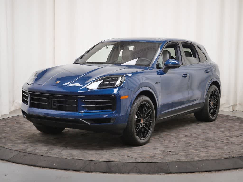 Thumbnail: 2026 Porsche Cayenne - 1