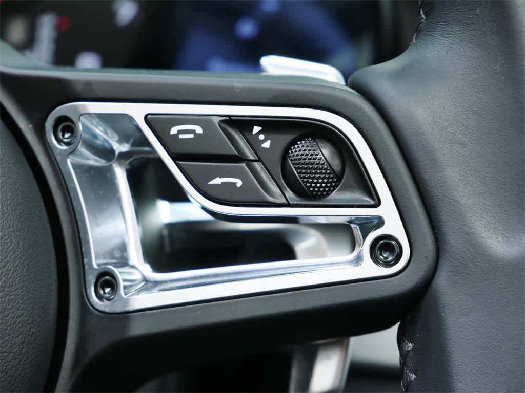 Thumbnail: 2024 Porsche 718 Boxster - 16