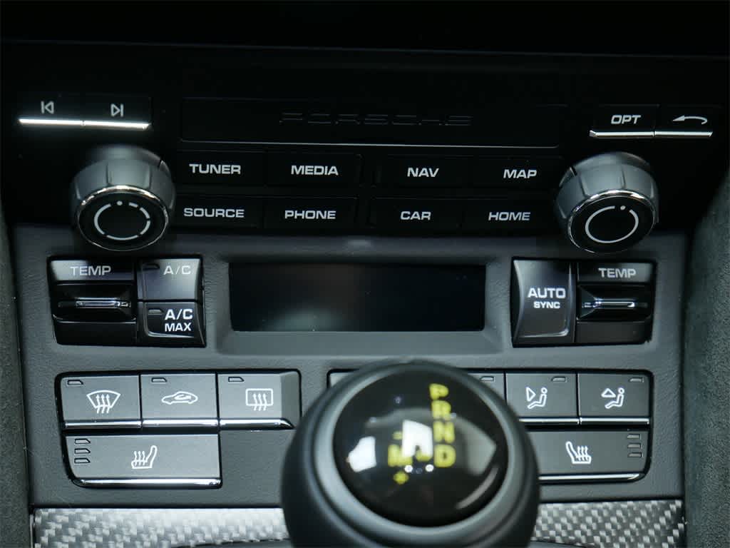 Thumbnail: 2025 Porsche  - 21