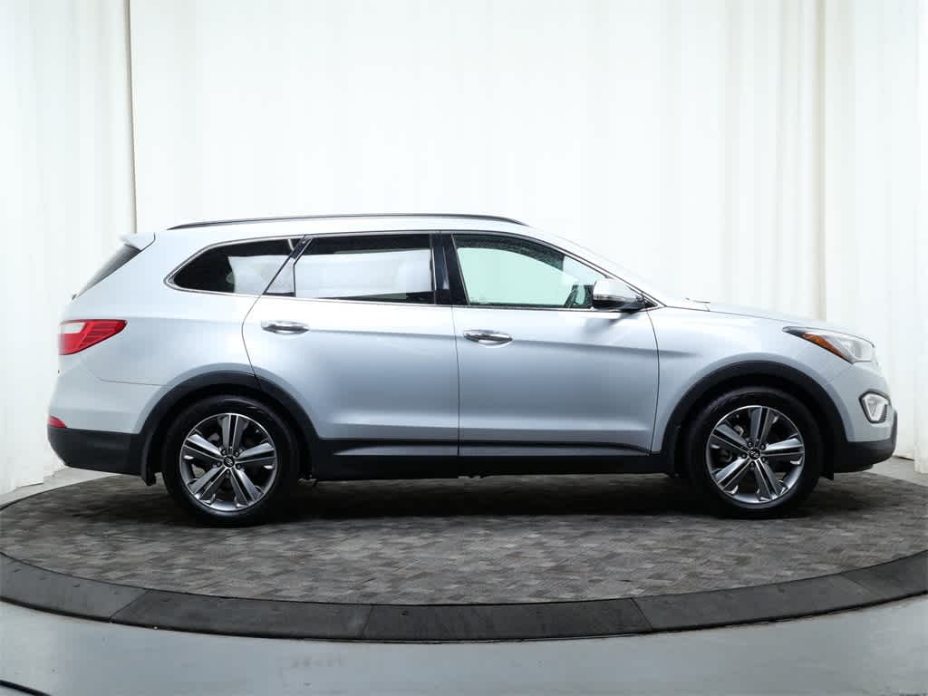Thumbnail: 2015 Hyundai Santa Fe - 8