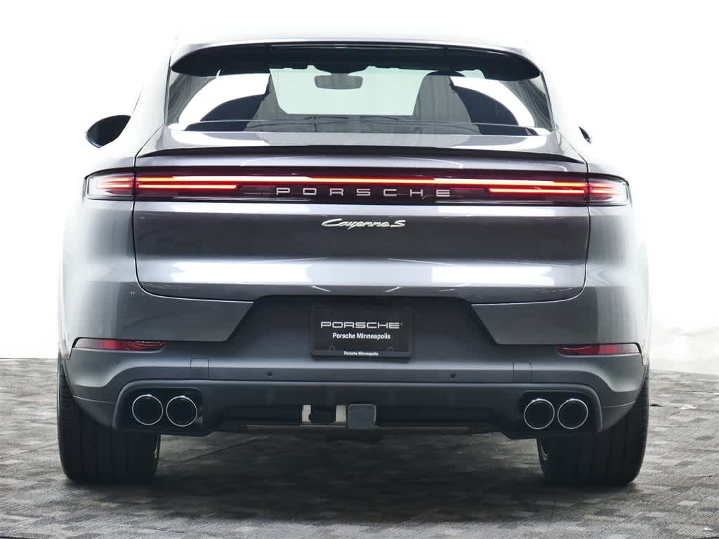 Thumbnail: 2025 Porsche Cayenne - 6