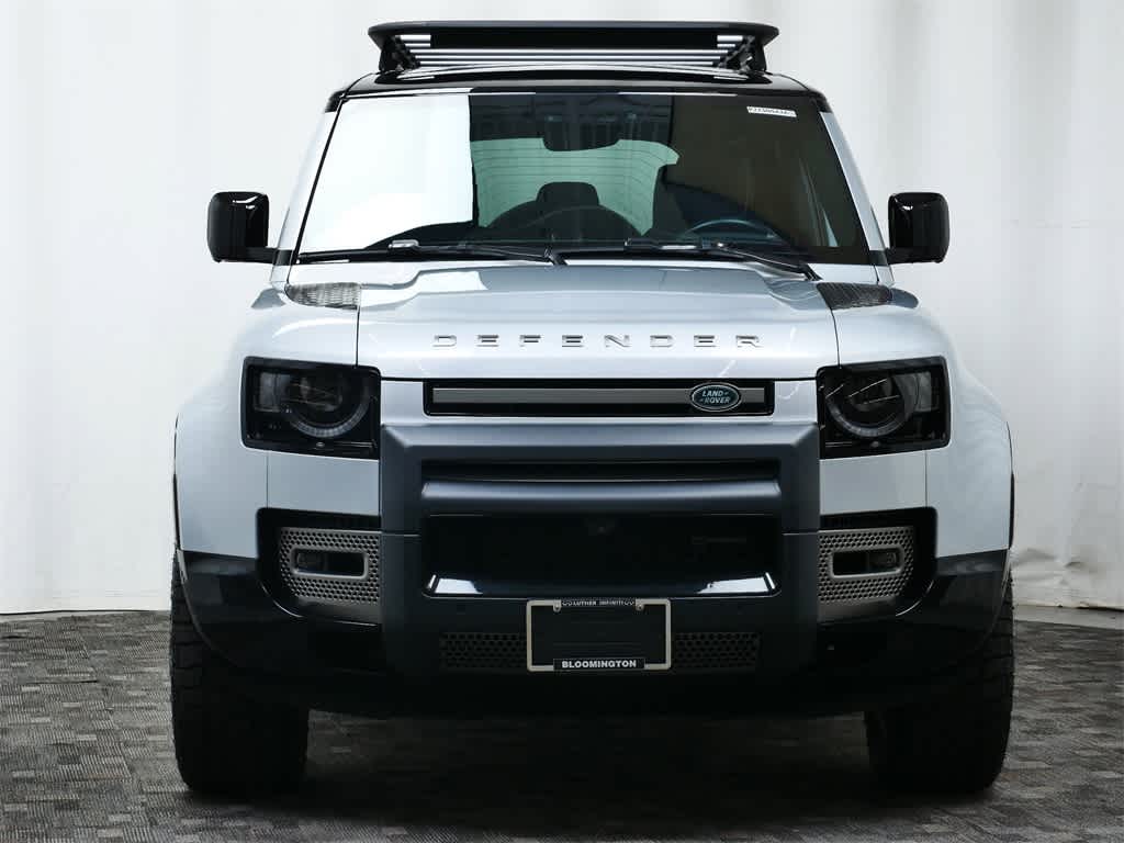 Thumbnail: 2023 Land Rover Defender - 10