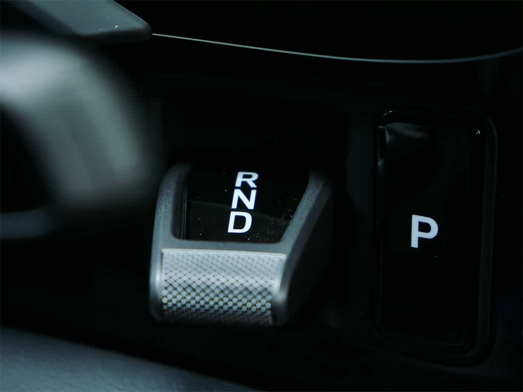 Thumbnail: 2025 Porsche Taycan - 26