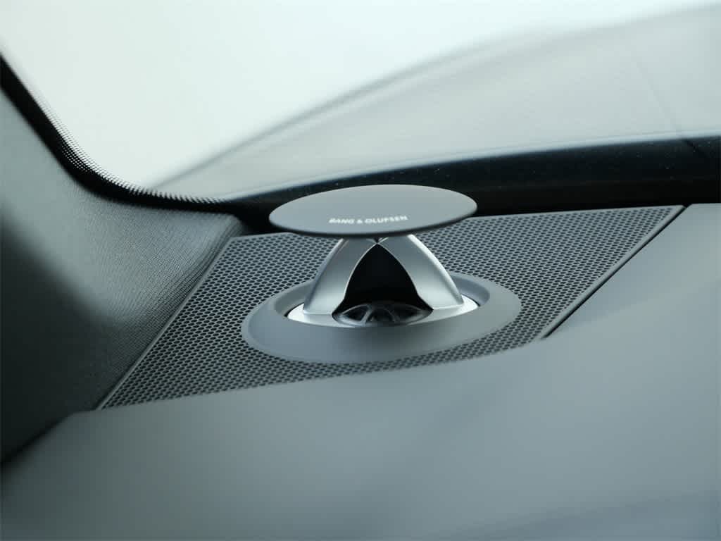 Thumbnail: 2026 Audi RS 6 - 27