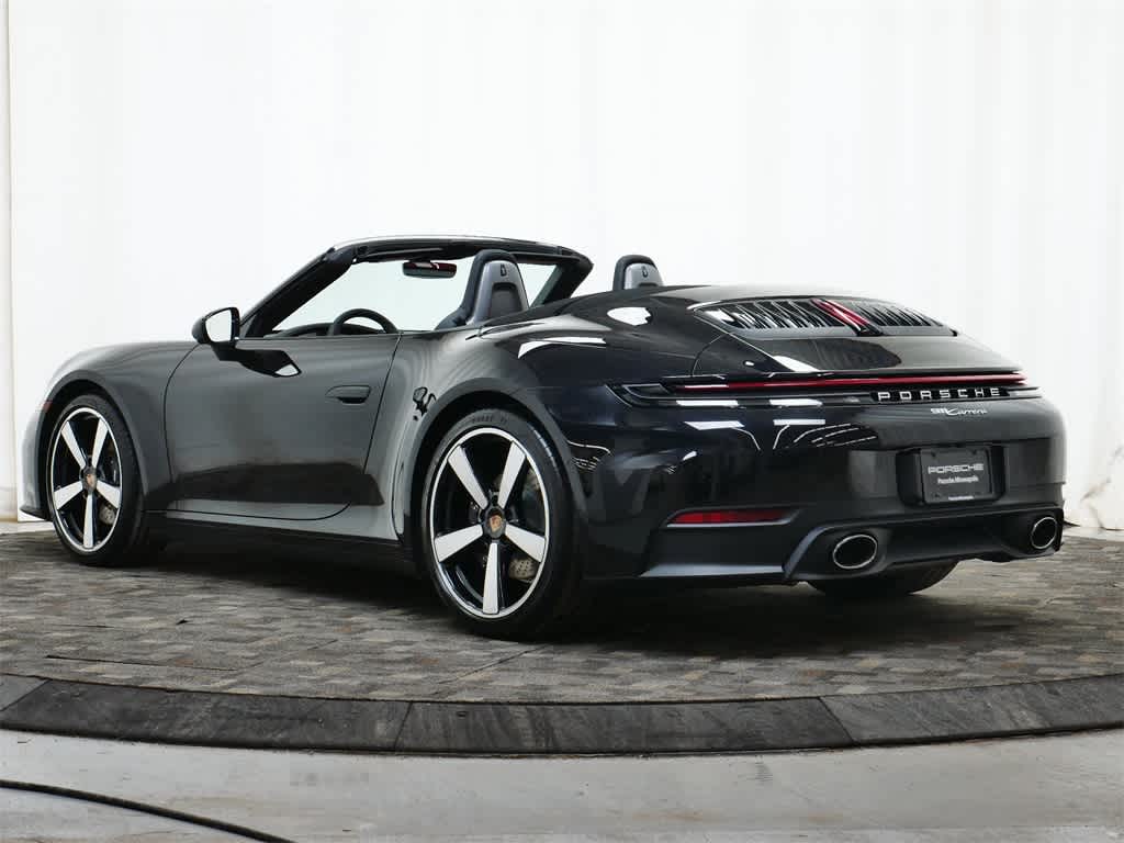 Thumbnail: 2026 Porsche 911 - 3