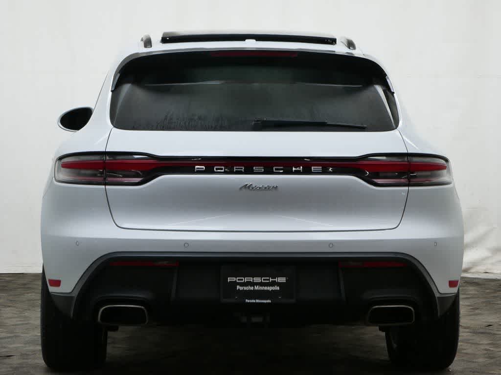 Thumbnail: 2025 Porsche Macan - 6