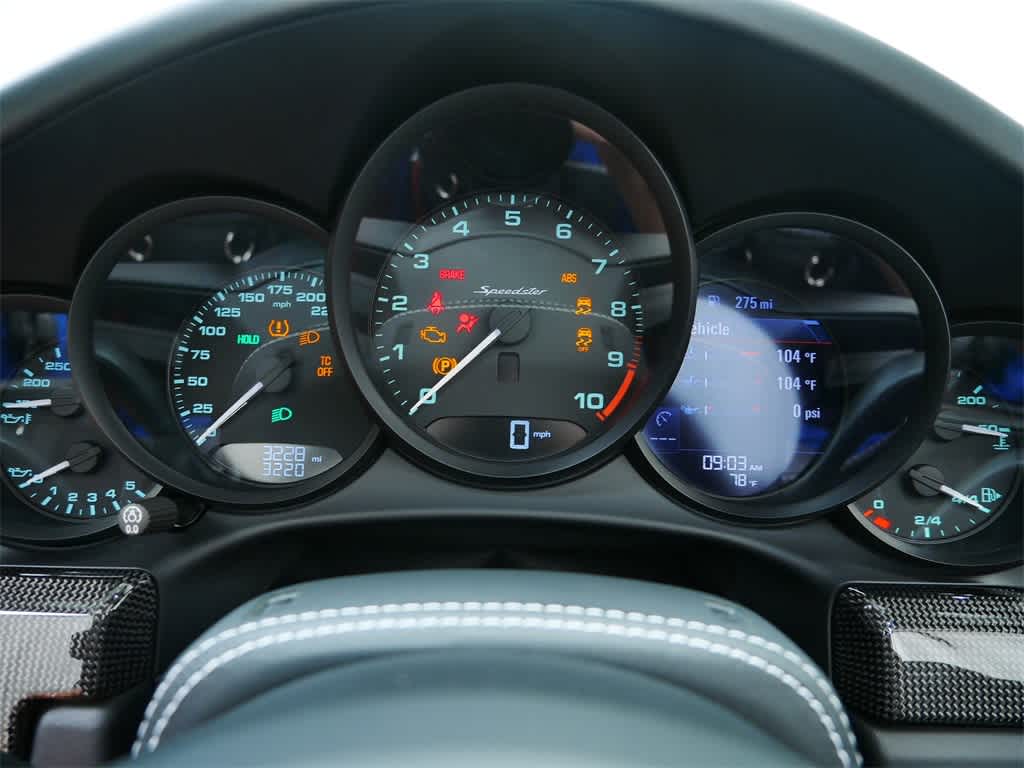 Thumbnail: 2019 Porsche 911 - 19