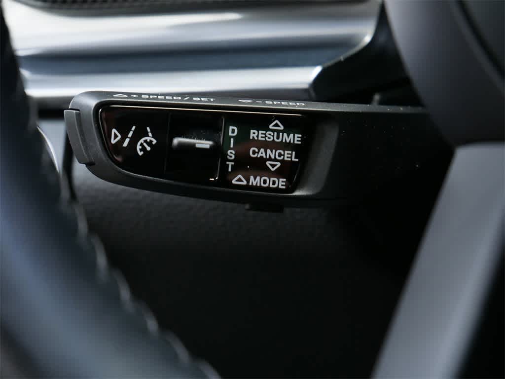 Thumbnail: 2023 Porsche Cayenne - 19