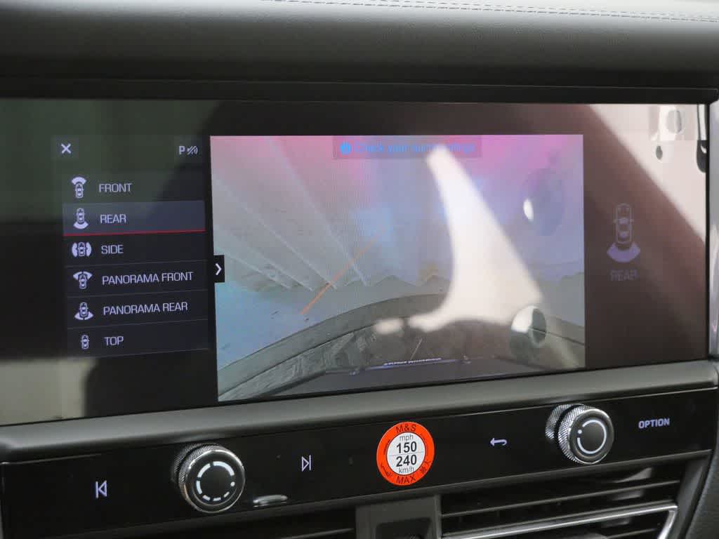 Thumbnail: 2026 Porsche Macan - 27