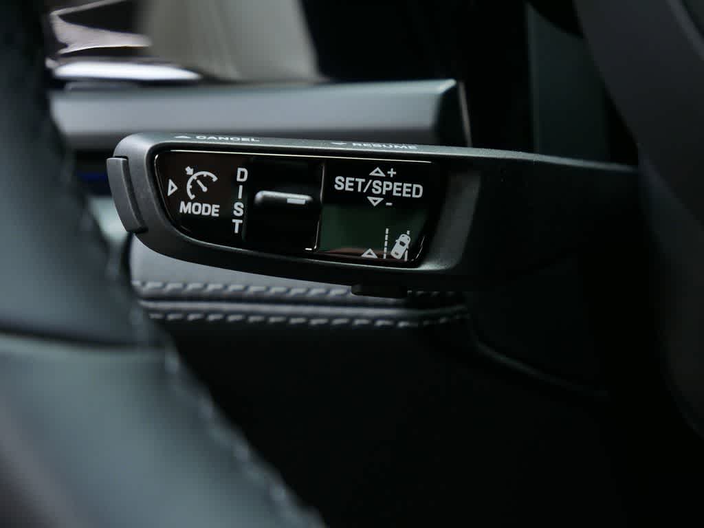 Thumbnail: 2026 Porsche Panamera - 23