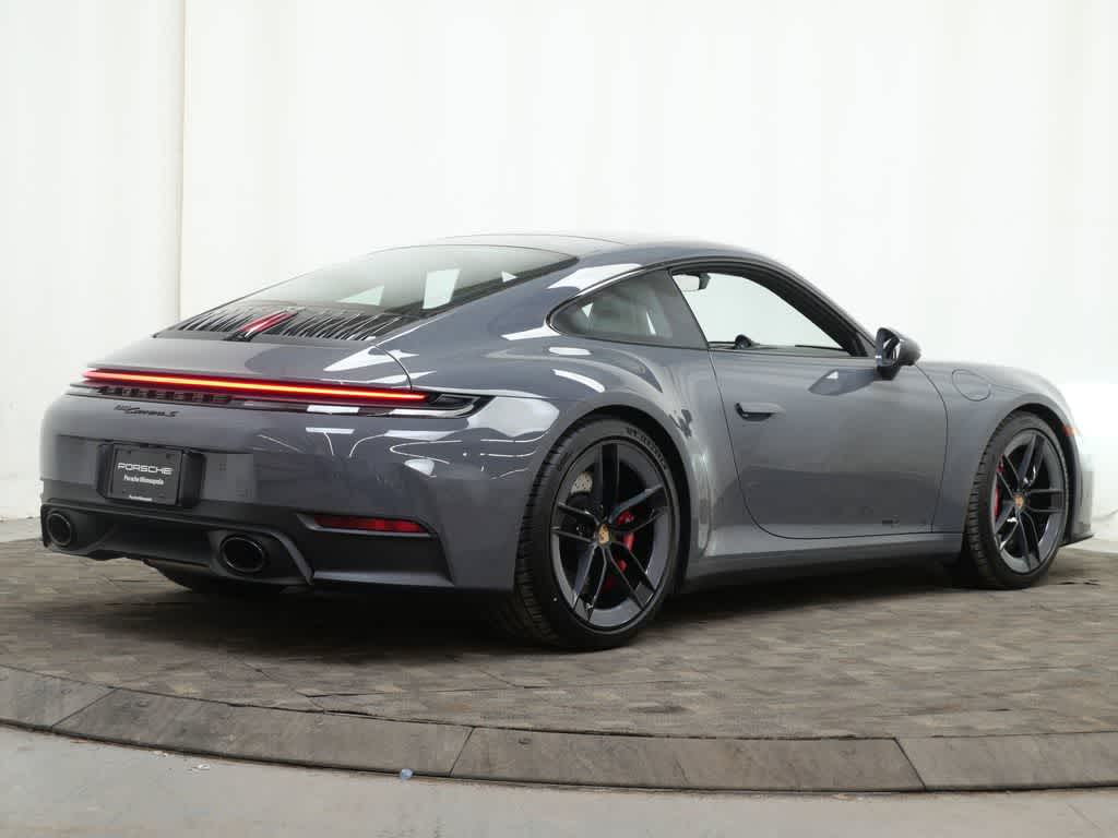 Thumbnail: 2026 Porsche 911 - 7