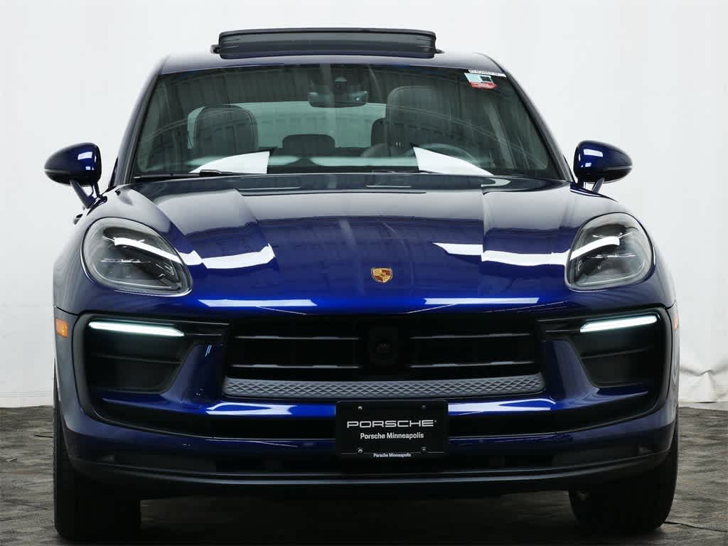 Thumbnail: 2024 Porsche Macan - 9