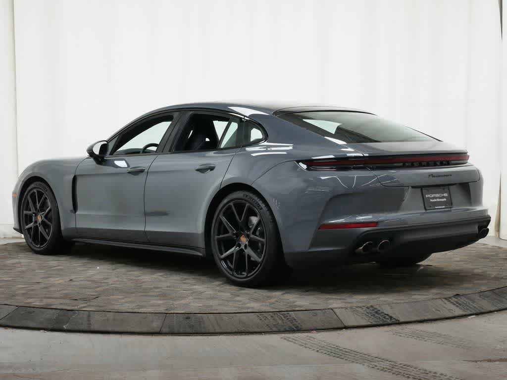 Thumbnail: 2026 Porsche Panamera - 3