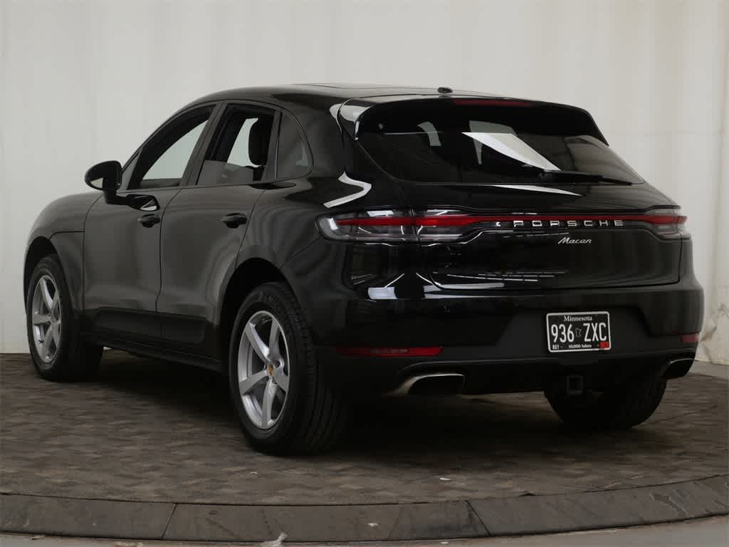 Thumbnail: 2020 Porsche Macan - 3