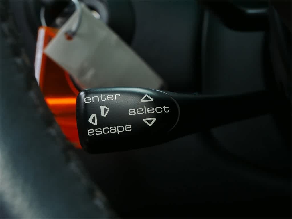 Thumbnail: 2005 Porsche 911 - 14