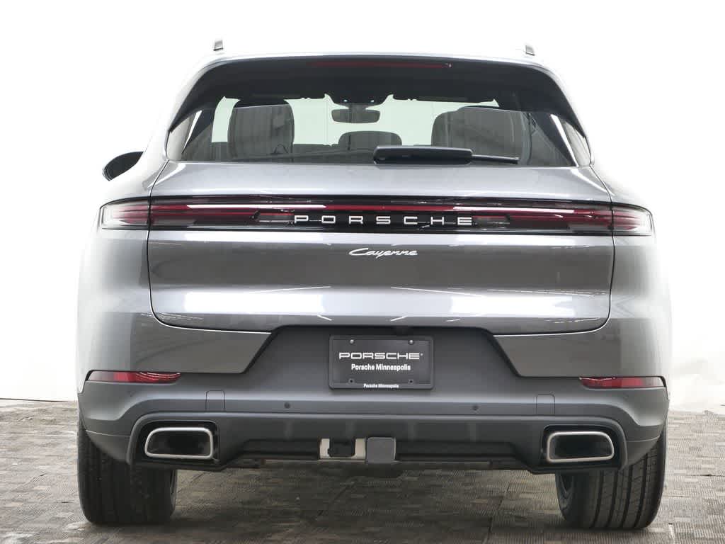Thumbnail: 2026 Porsche Cayenne - 6