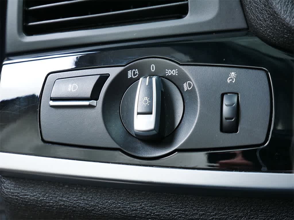 Thumbnail: 2016 BMW X3 - 16