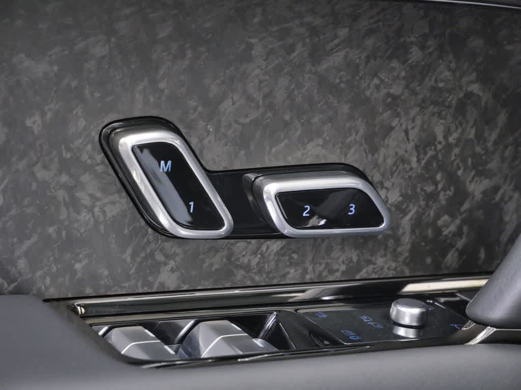 Thumbnail: 2024 Land Rover Range Rover Sport - 12