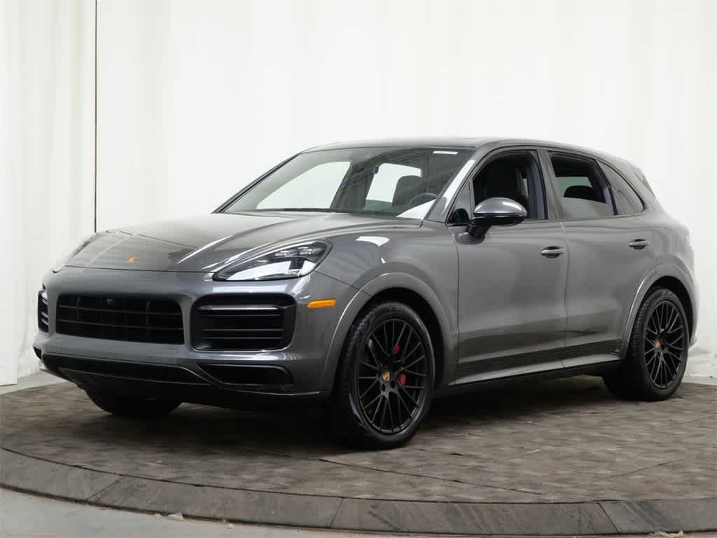 Thumbnail: 2023 Porsche Cayenne - 1
