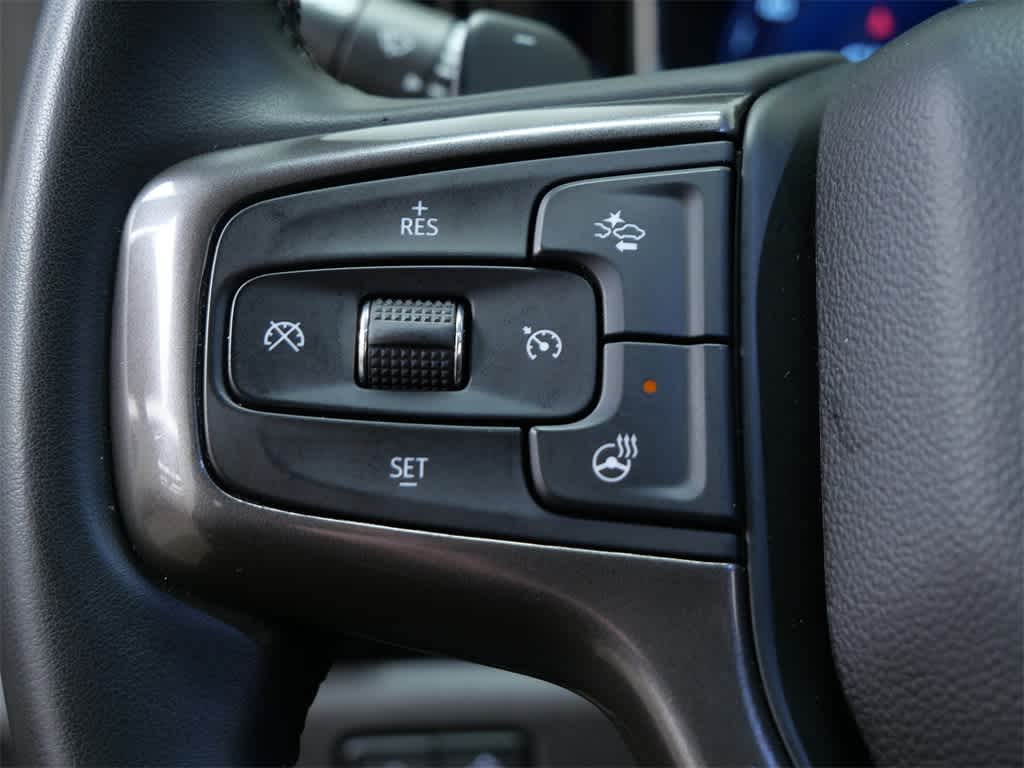 Thumbnail: 2023 Chevrolet Silverado 1500 - 21