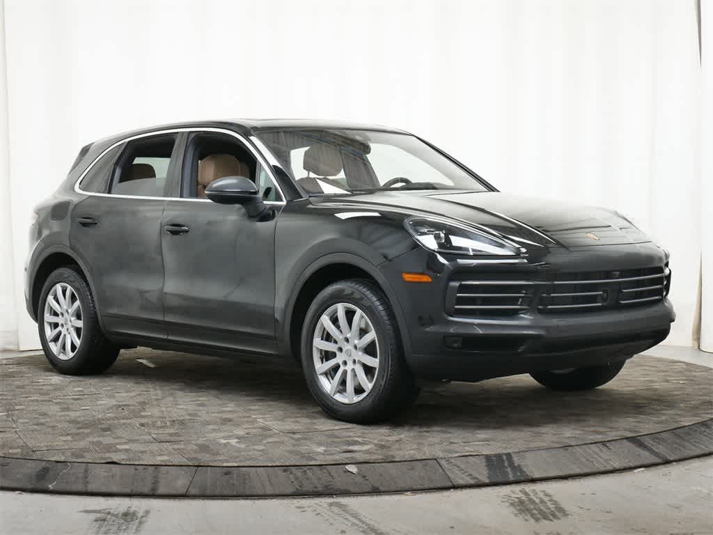 Thumbnail: 2023 Porsche Cayenne - 9