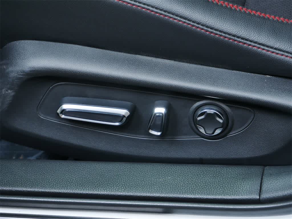 Thumbnail: 2025 Acura Integra - 13