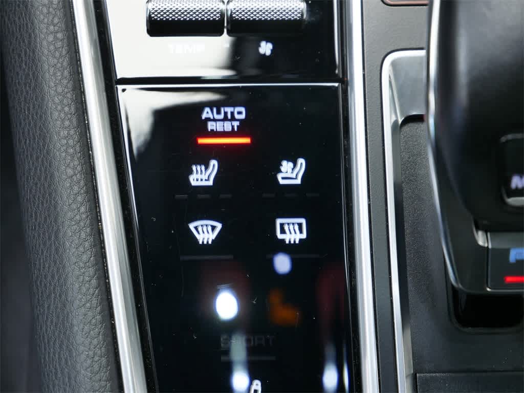 Thumbnail: 2023 Porsche Cayenne - 29