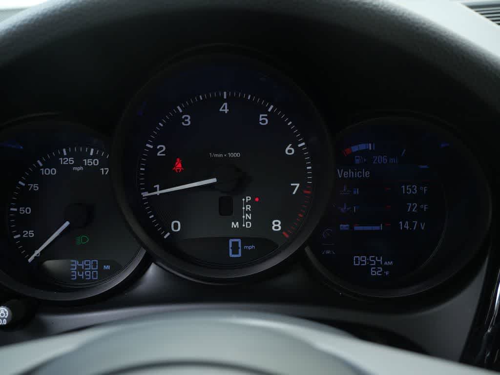 Thumbnail: 2026 Porsche Macan - 23