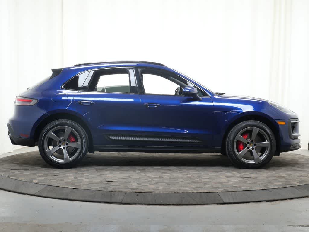 Thumbnail: 2023 Porsche Macan - 8