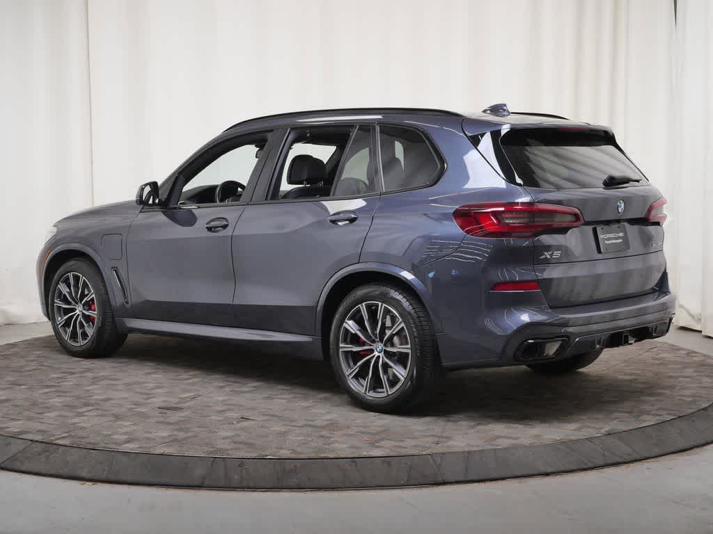 Thumbnail: 2021 BMW X5 - 3