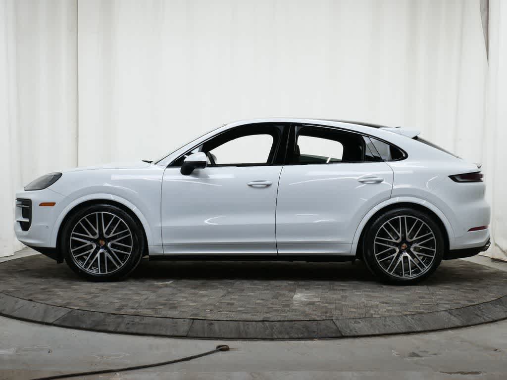 Thumbnail: 2026 Porsche Cayenne - 3