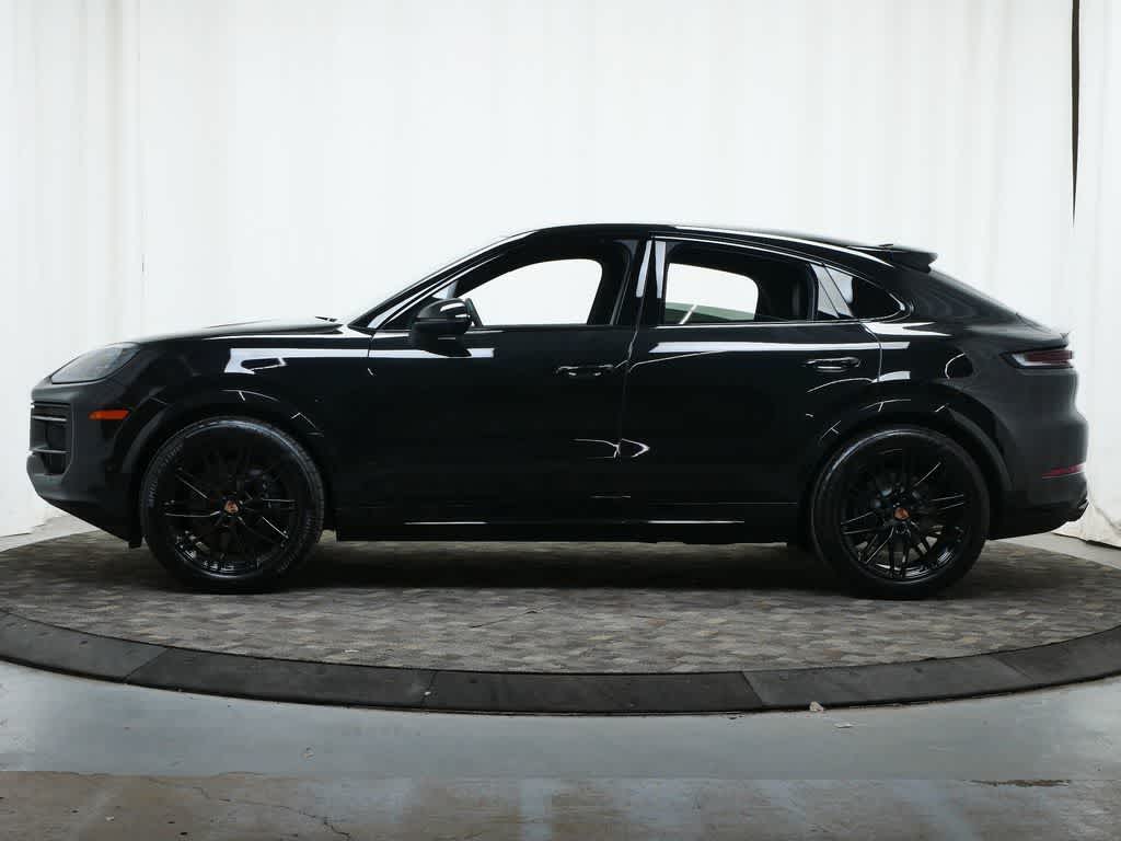 Thumbnail: 2026 Porsche Cayenne - 2