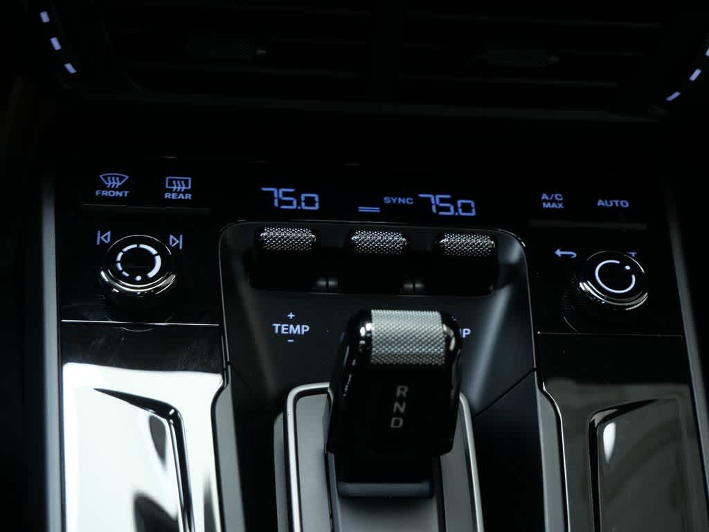 Thumbnail: 2026 Porsche 911 - 25