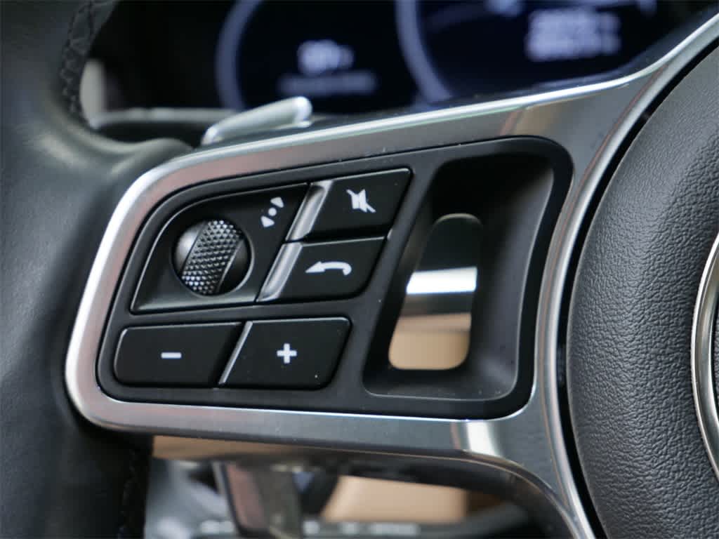 Thumbnail: 2023 Porsche Cayenne - 20