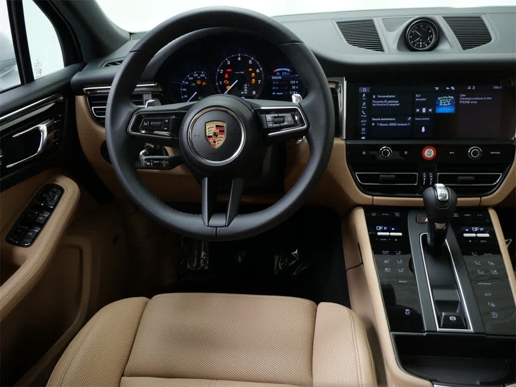 Thumbnail: 2026 Porsche Macan - 16