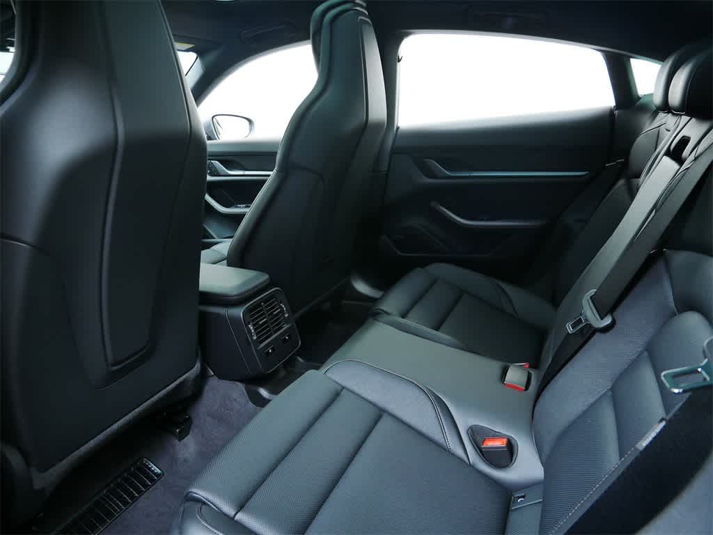 Thumbnail: 2025 Porsche Taycan - 13