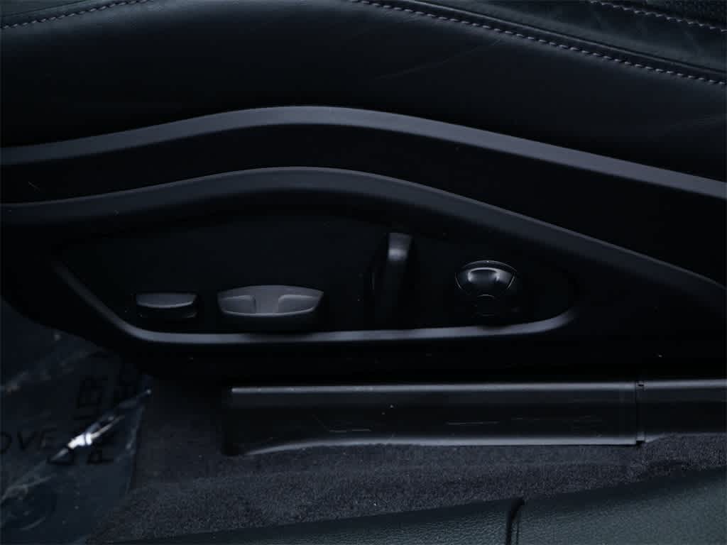 Thumbnail: 2024 Porsche Panamera - 12